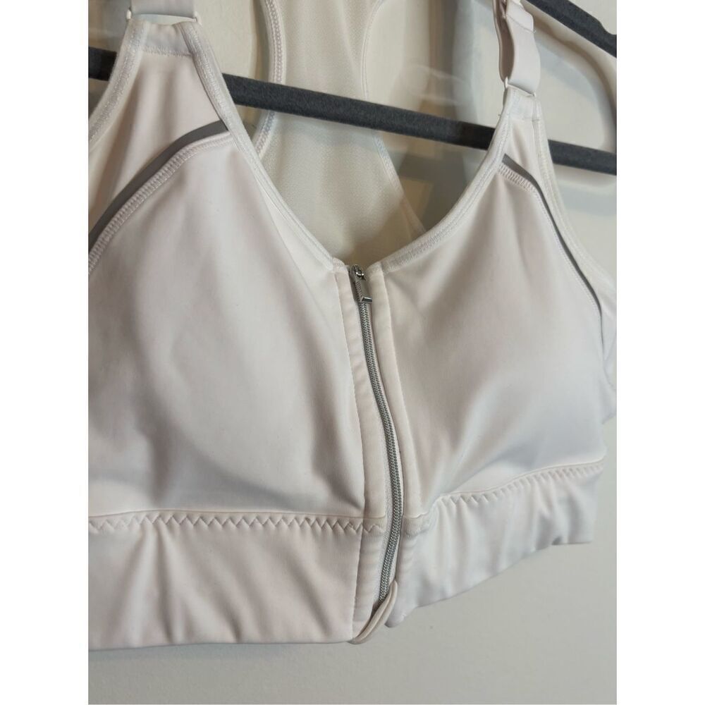 Athleta EUC white zipper front sports bra Size medium - Picture 2 of 7